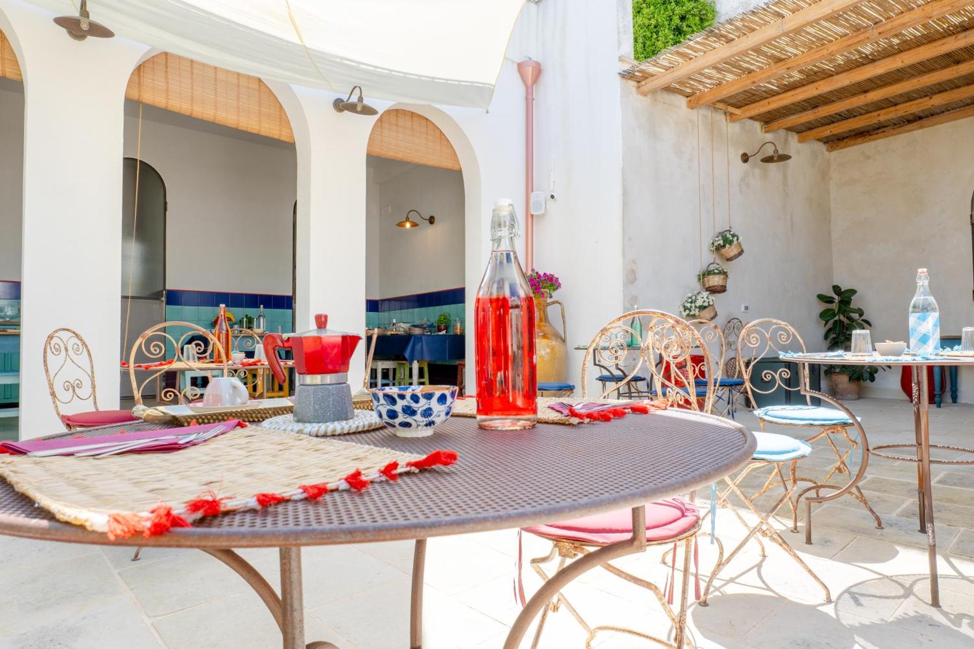 ジュルディニャーノ Palazzo Angelica - Luxury Retreat Otranto Bed & Breakfast エクステリア 写真